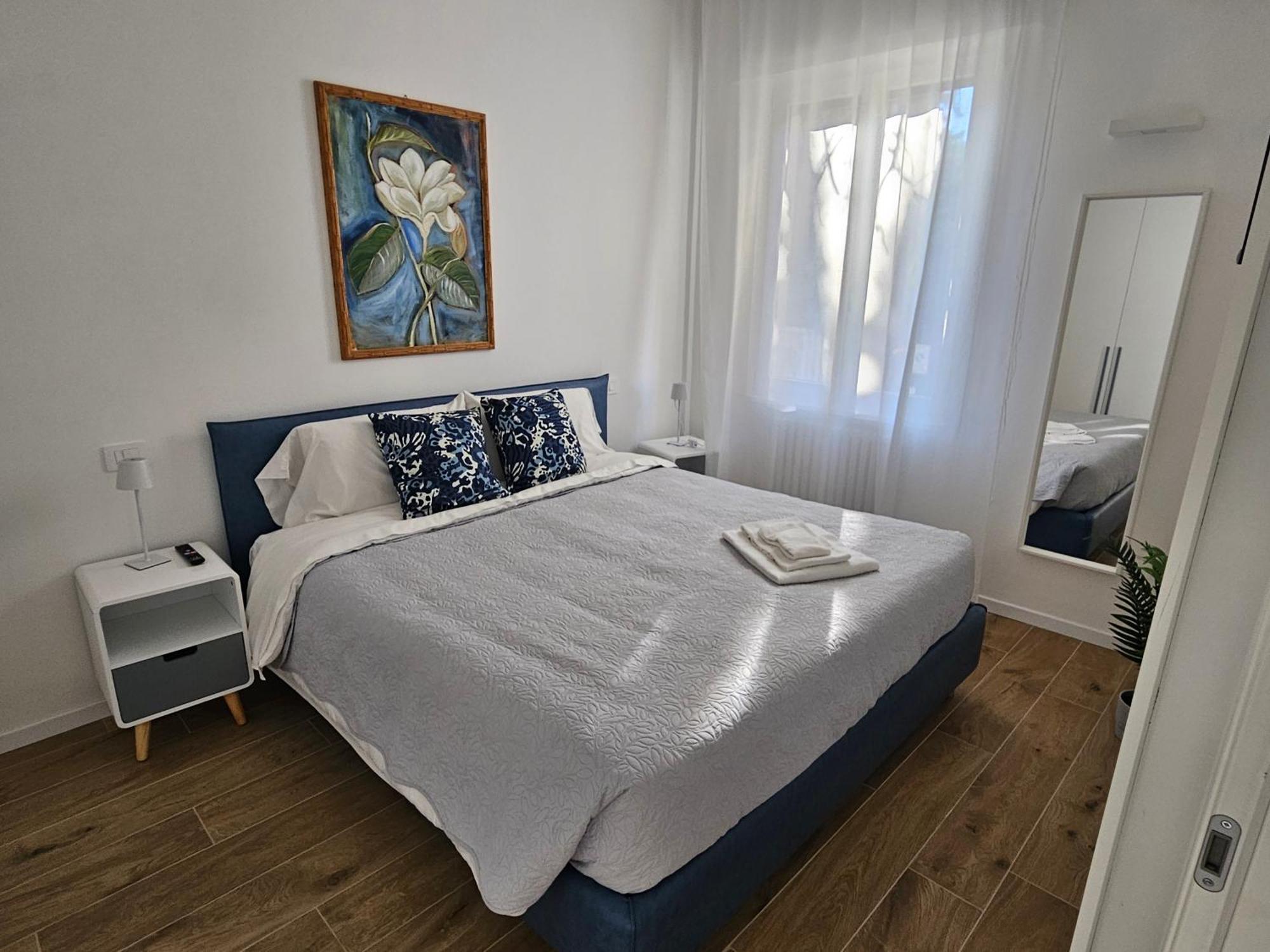 Suite Home Sophie 2 Verona Luaran gambar